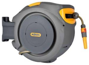 Hozelock 2401H Duvara Monte 20 m Hortumlu Otomatik Geri Sarmalı Hortum Toplama Makara Seti